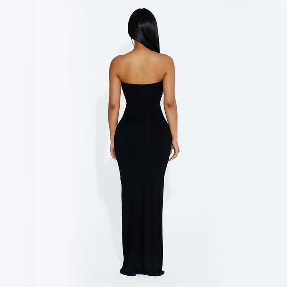 NEW NAKED WARDROBE BLACK 4 WAY STRETCH STRAPLESS FLOOR LENGTH MAXI DRESS - Picture 5 of 9